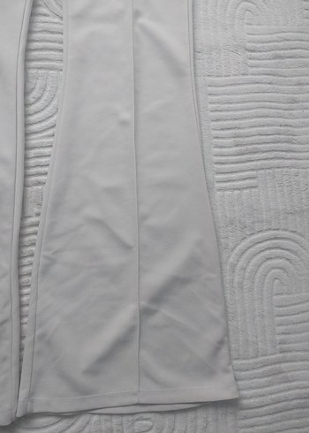 Trendyol & Milla Krem Midi Kumaş Pantolon, Kemerli, Regular Fit,Şık,Krem