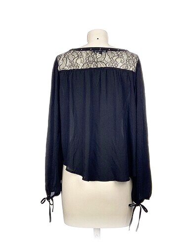 l Beden Tally Weijl Bluz %70 İndirimli.