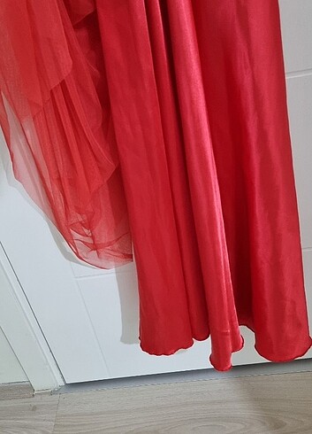 Narçiçeği straplez uzun elbise - Görsel 7