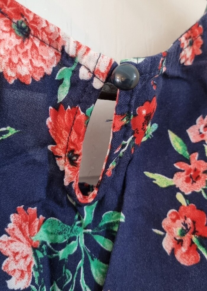 Çiçek desenli yazlık elbise - Görsel 4