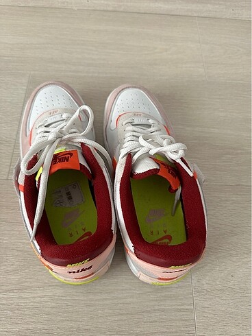40 Beden beyaz Renk Nike air force shadow