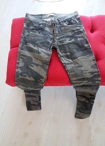 Kamuflaj pantolon