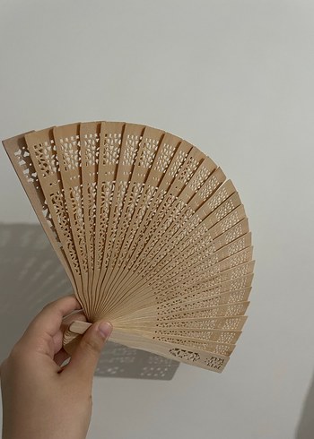 Desenli Ahşap Yelpaze - Görsel 3