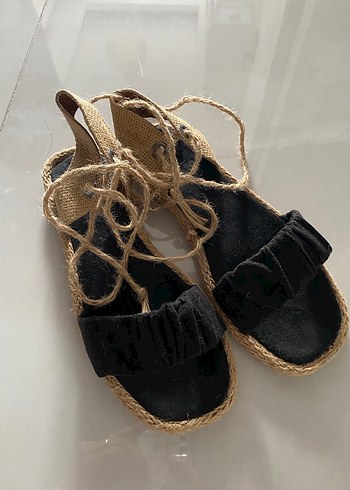 Kadın Siyah Keten Sandalet