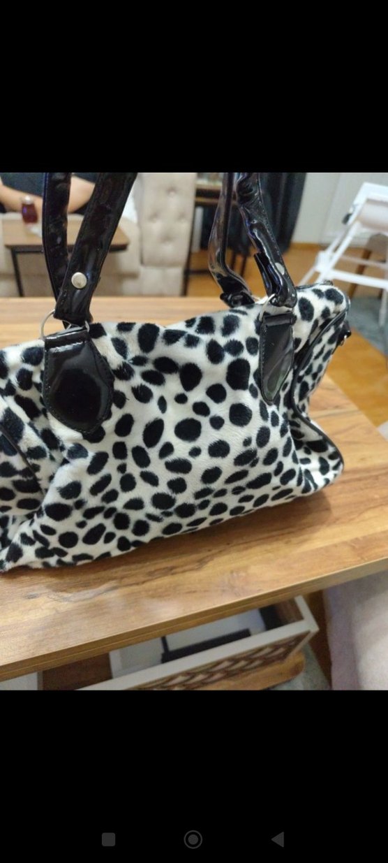 Leopar Desenli Kadın Suni Kürk Çanta - Görsel 2