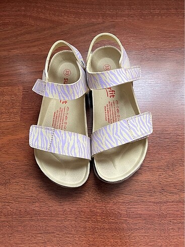 Superfit sandalet 33 numara - Görsel 6