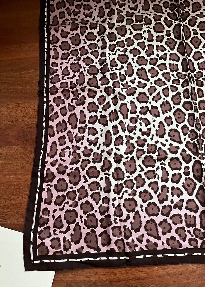 Vakko Eşarp - Görsel 4