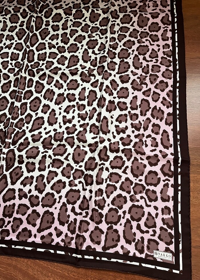 Vakko Eşarp - Görsel 5