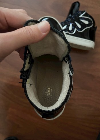 Bebbini marka lacivert rugan bot 33 numara - Görsel 7