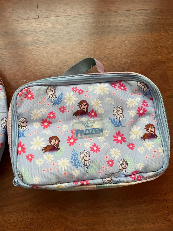 Disney Frozen Lisanslı Okul Çantası ve Beslenme Çantası - Görsel 4