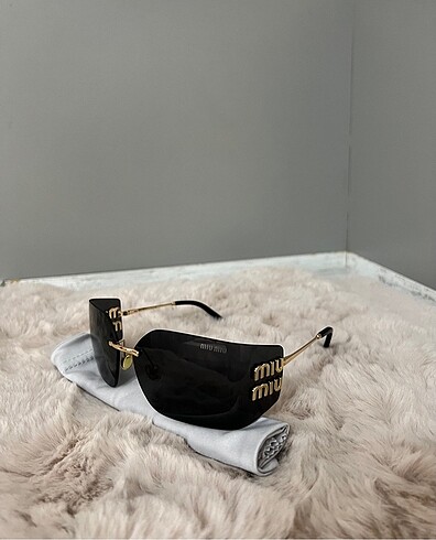 Miu Miu Miu Miu Gözlük