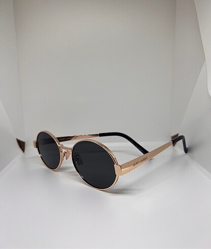 Saint Laurent Gözük