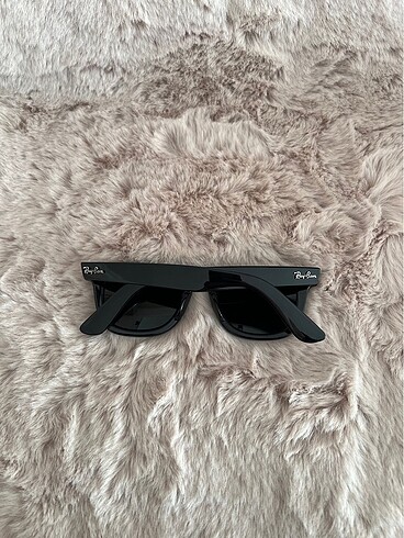 Beden Ray Ban Wayfarer Gözük