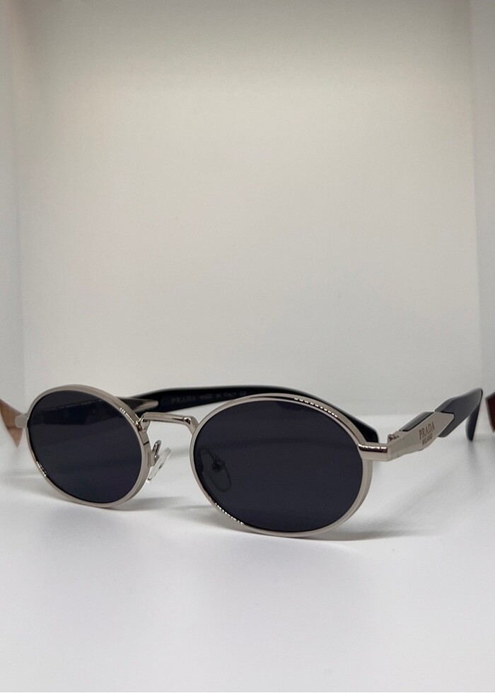 Prada Gözük - Görsel 3