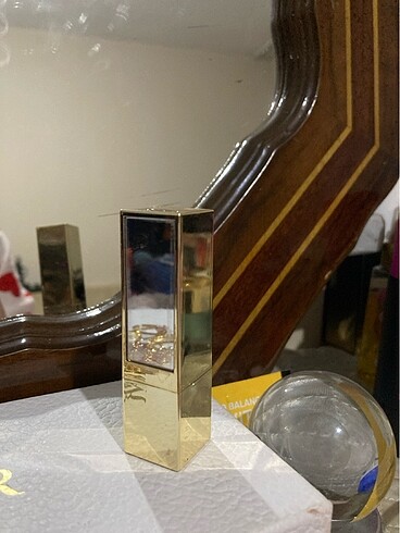Estee lauder lipstick
