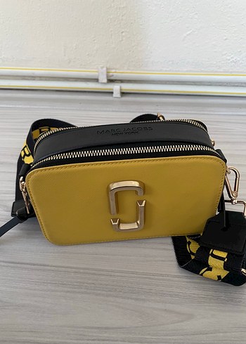 Marc Jacobs Sarı Deri Kadın Çapraz Çanta
