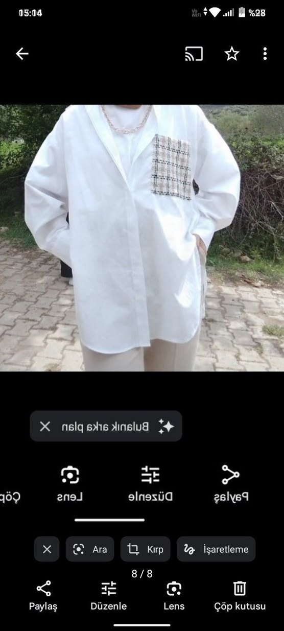 Düğmeli Beyaz arkası at detaylı bayan gömlek - Görsel 5