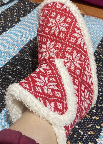 Kızlar için Nakışlı Renkli Örgü Ev Terliği - Görsel 3