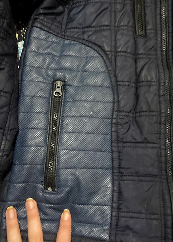 Erkek Mavi Kapitone Fermuarlı Mont - Görsel 2