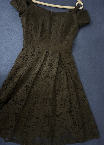 Dantel Detaylı Siyah midi Abiye Elbise - Görsel 2