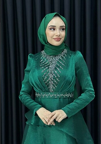 l Beden Tesettür Zümrüt Yeşil Abiye Elbise