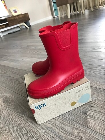 32 Beden kırmızı Renk İgor çocuk bot