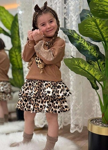 10 Yaş Beden Leopar kız çocuk etekli takım