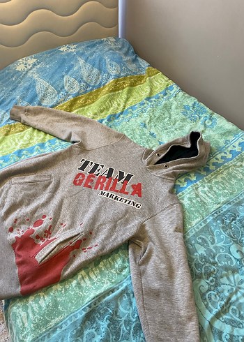 Gri Kapüşonlu Sweatshirt - Görsel 5