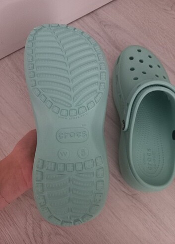 Crocs kalın taban kadin terlik