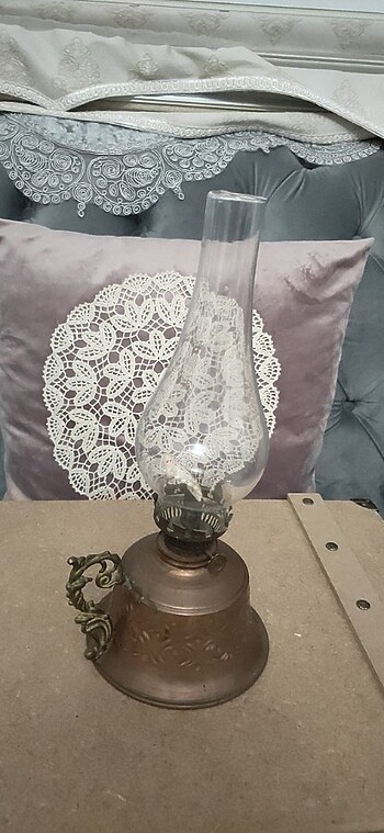 Vintage bakır gaz lambası