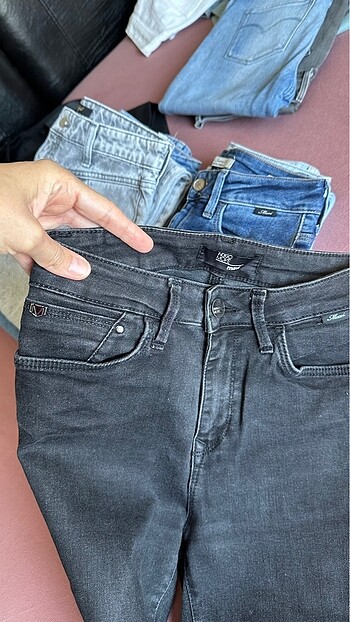 #Mavi #levis #marks&spencer #h&m Kadın jean çeşitli markalar - Görsel 13