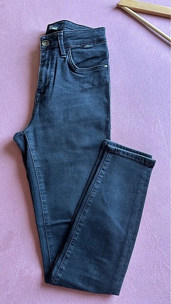 #Mavi #levis #marks&spencer #h&m Kadın jean çeşitli markalar - Görsel 11