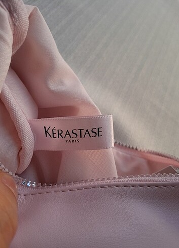 Victoria s Secret KERASTASE MAKYAJ ÇANTASI