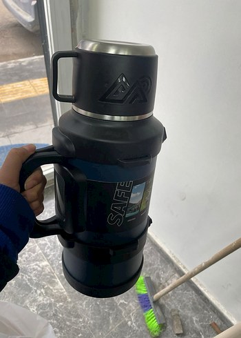 Siyah Çocuk Termos Şişesi - Görsel 2