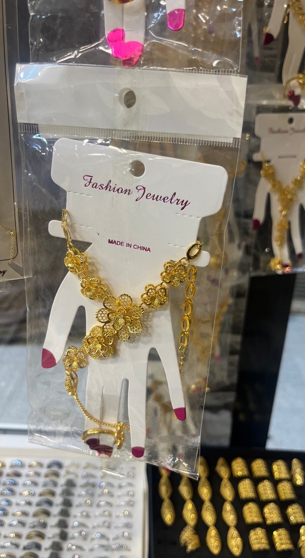 Altın Renkli Boncuklu Kadın El Zinciri - Görsel 3