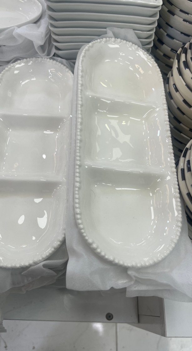 Beyaz Bölmeli Seramik Sunum Tabağı - Görsel 2