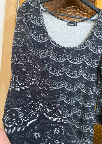 Gri Dantel Detaylı Bohem Triko Elbise - Görsel 2