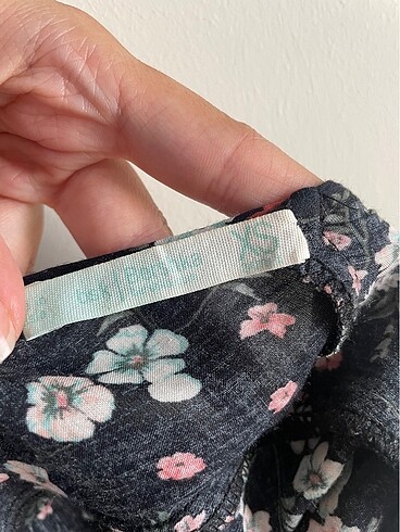 xs Beden Bershka elbise