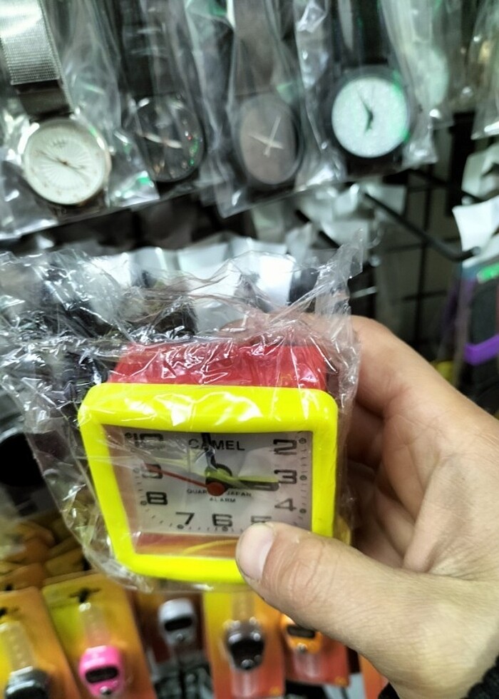 Çalar saat sarı kırmızı  - Görsel 4