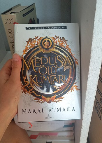  Maral Atmaca - Medusa'nın Ölü Kumları 1 & 2