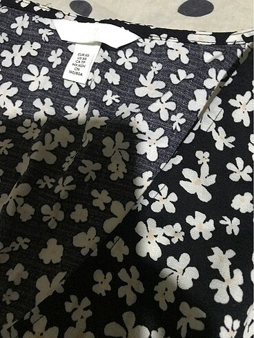 xs Beden H&M çiçek desenli üst