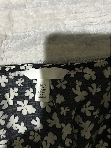 xs Beden çeşitli Renk H&M çiçek desenli üst