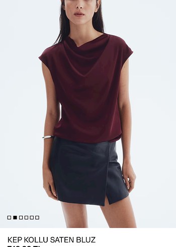 Bordo Yüksek Yakalı Drapeli Saten Bluz - Görsel 2