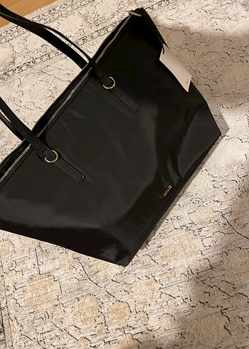 Siyah Deri Fermuarlı Kadın Çanta - Görsel 3