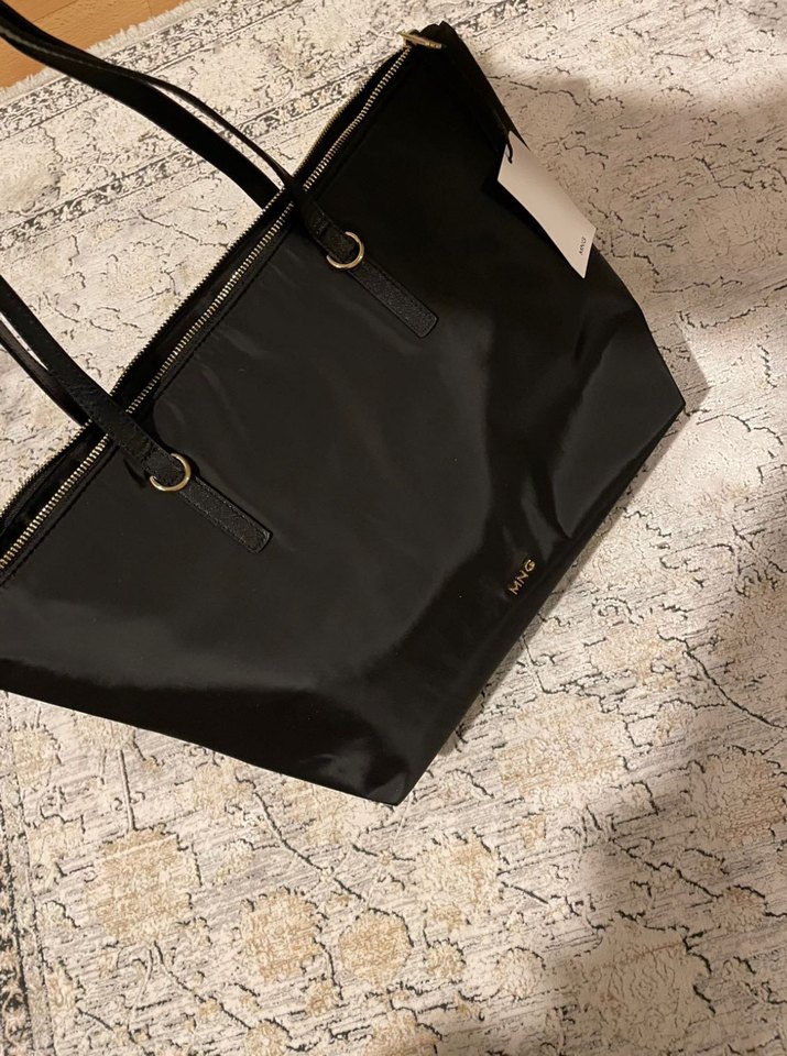 Siyah Deri Fermuarlı Kadın Çanta - Görsel 3