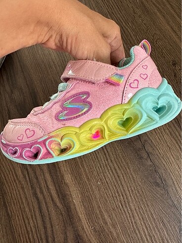 25 Beden pembe Renk Skechers ayakkabı