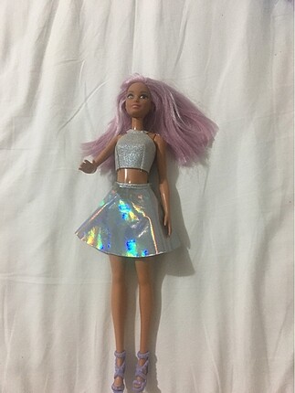 Barbie bebek