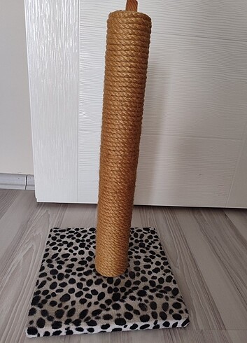  Kedi Tırmalama Tahtası