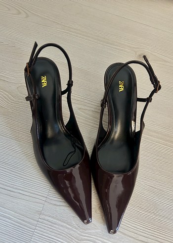 38 Beden Zara Bordo Topuklu Kadın Ayakkabı