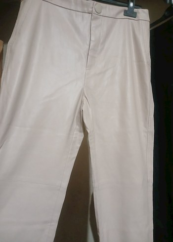 xl Beden 2 ADET XL ZARA DERI GÖRÜNÜMLU PANTOLON